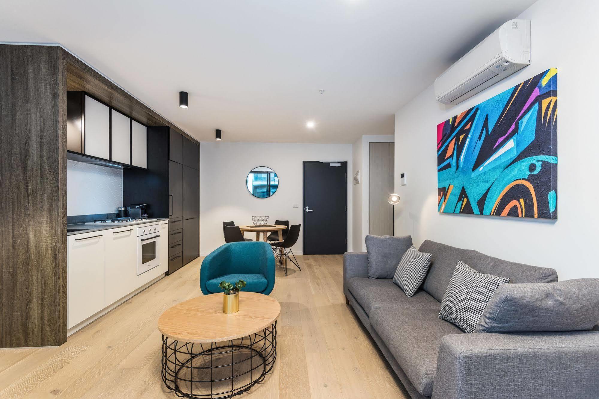 Playhouse Apartments Abbotsford Melbourne Exterior photo