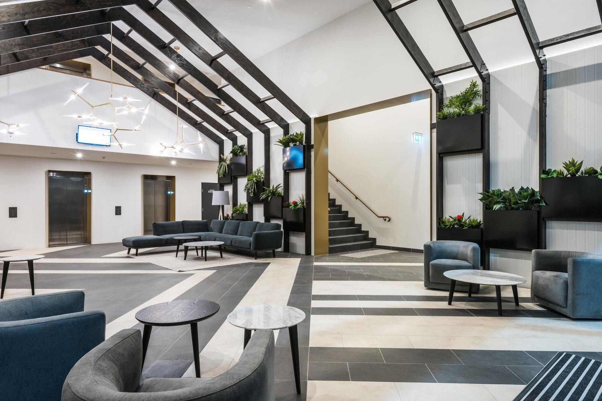 Playhouse Apartments Abbotsford Melbourne Exterior photo